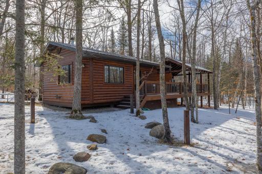 Enjoy the guest cabin with its own sauna and outdoor kitchen