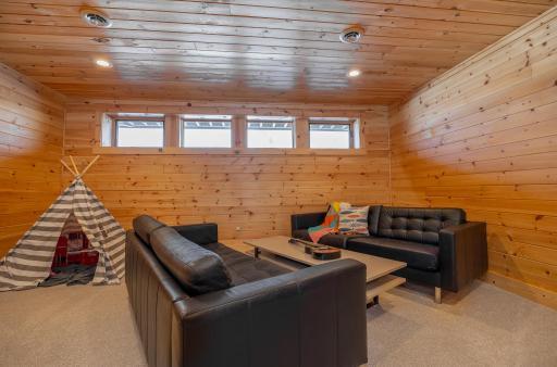 2657 Blackwater Road NW, Longville, MN 56655