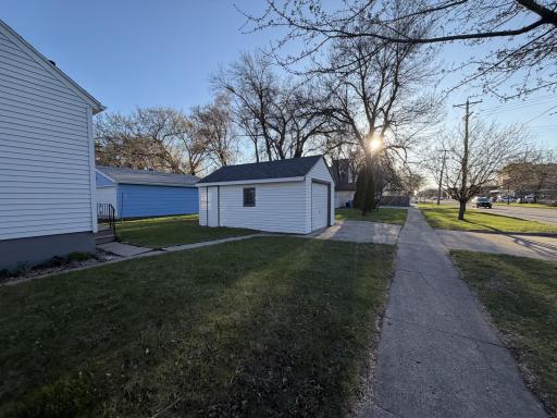 1630 14th Street S, Fargo, ND 58103