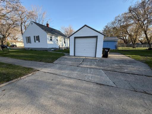 1630 14th Street S, Fargo, ND 58103