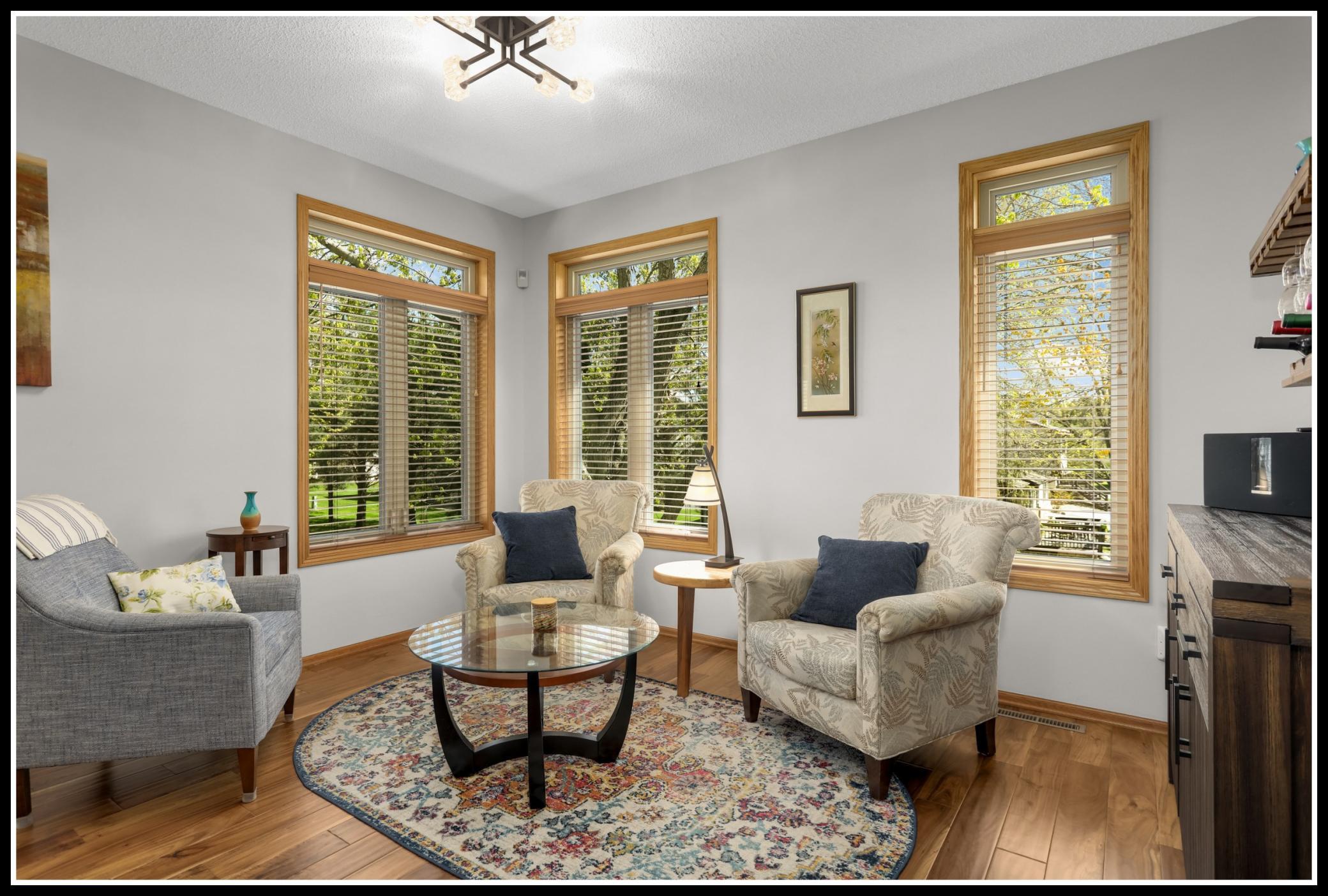 Corner windows bring in daylight and great views of wildlife and outdoor greenspace