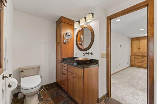 18420 29th Avenue N, Plymouth, MN 55447