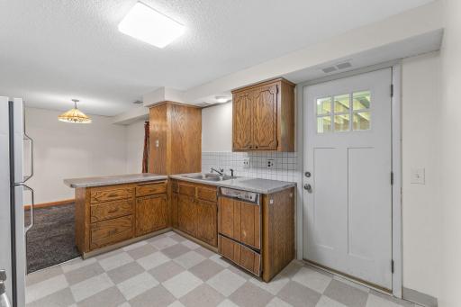 18420 29th Avenue N, Plymouth, MN 55447
