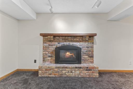 18420 29th Avenue N, Plymouth, MN 55447