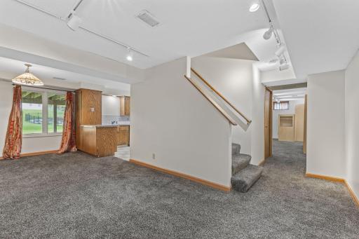18420 29th Avenue N, Plymouth, MN 55447