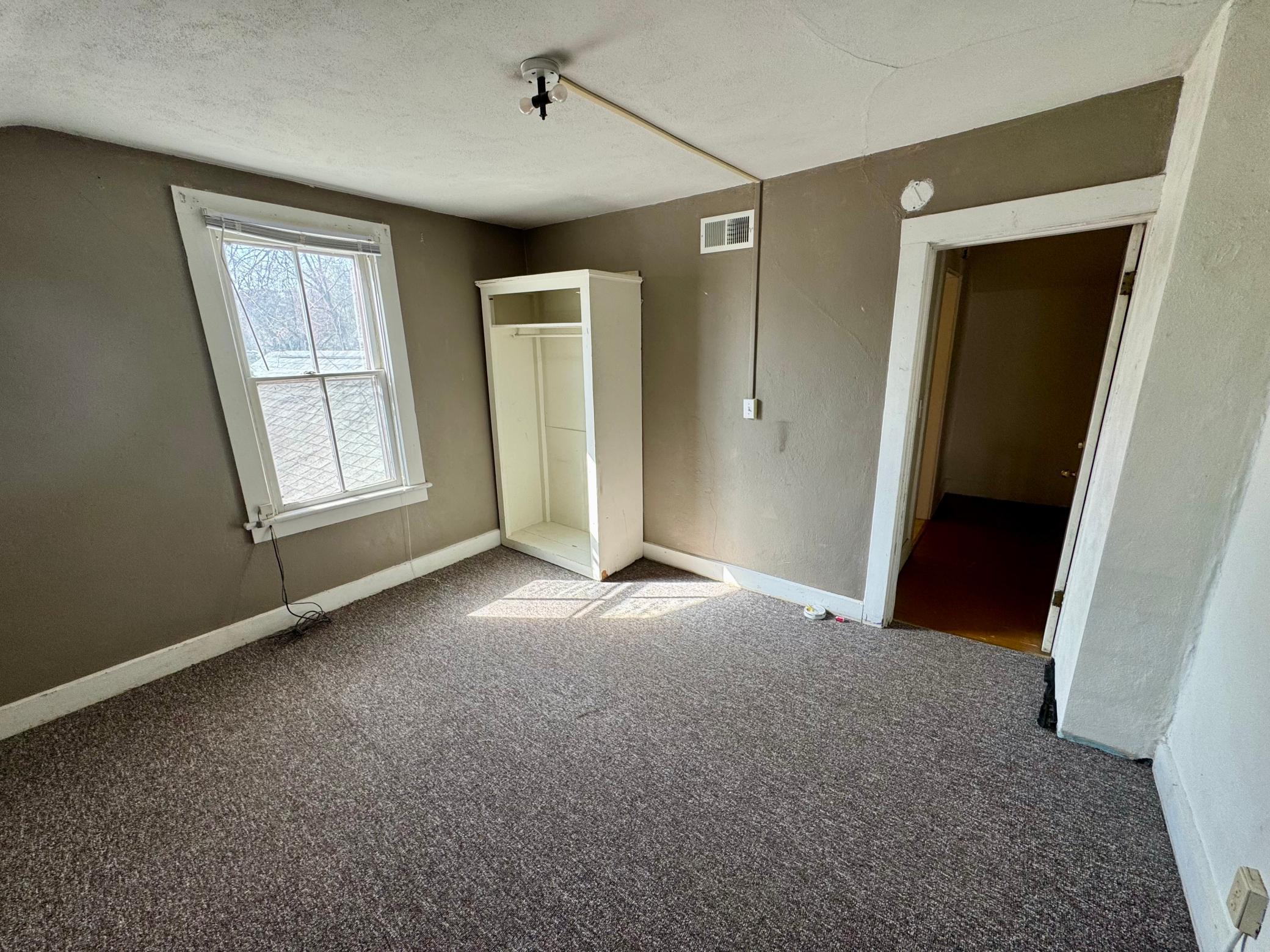 14. UL Bedroom 5.jpeg