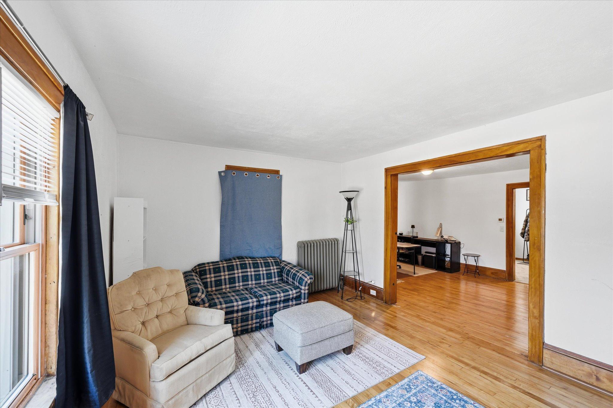 Unit 2 - Living Room