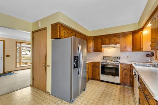5318 Quebec Avenue N, Minneapolis, MN 55428