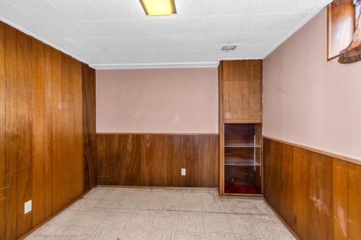 5318 Quebec Avenue N, Minneapolis, MN 55428