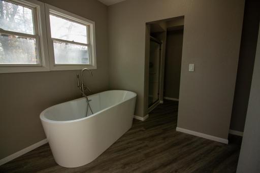 501 Seabury Lane, Faribault, MN 55021