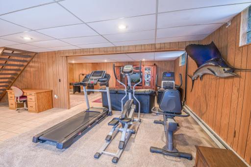 43453 105th Avenue, Holdingford, MN 56340