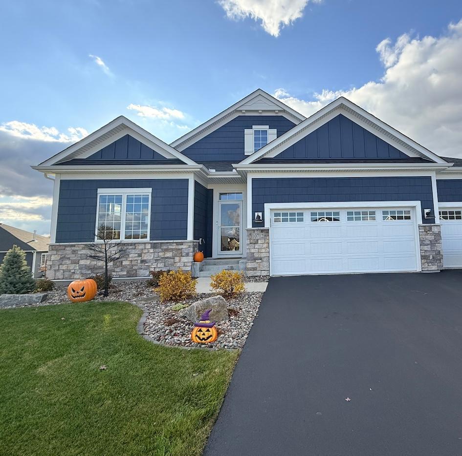 Coming soon photo.jpg