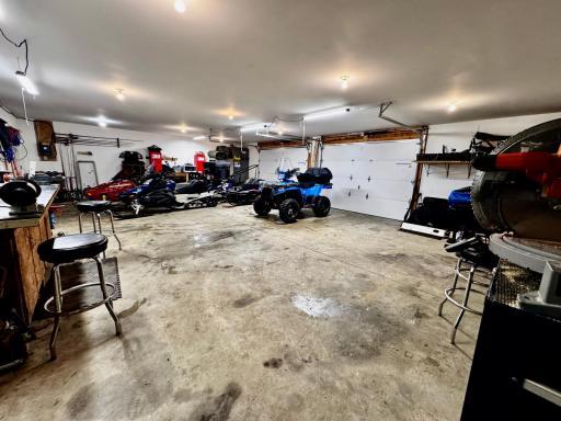 This oversized 2 Plus stall garage offers lots of room for all of your outdoor toys