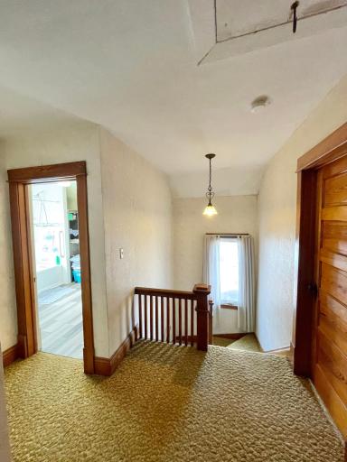 404 6th Avenue W, Lamberton, MN 56152