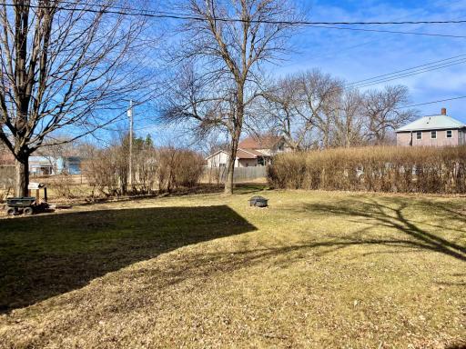 404 6th Avenue W, Lamberton, MN 56152