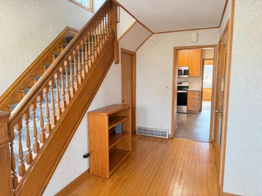 811 E Division Street, Elbow Lake, MN 56531