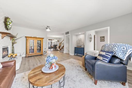 25 Walden Street, Burnsville, MN 55337
