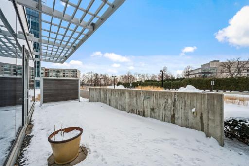 Large Private Patio Exclusively For 106W Only
