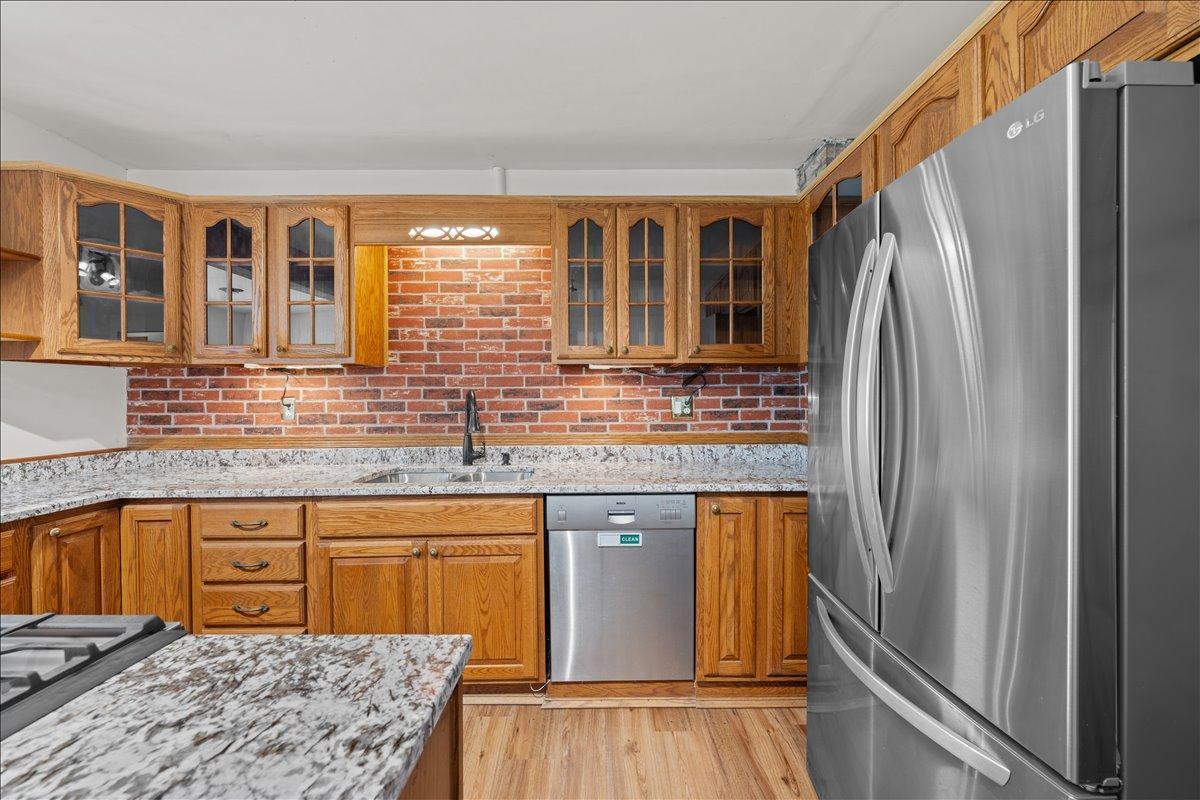 Lots of cabinet space