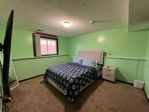 2431 112th Lane NW, Minneapolis, MN 55433