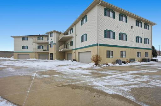 5855 24th Street S, 204, Fargo, ND 58104