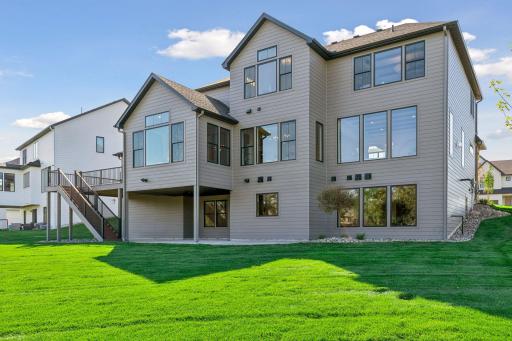 10336 Peony Lane N, Maple Grove, MN 55311