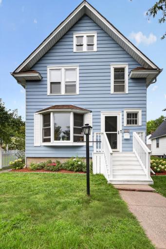 Photo for 1033 Armstrong Avenue, Saint Paul, MN 55102 - listing #7033990 1033 Armstrong Avenue, Saint Paul, MN 55102