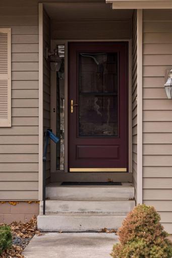 5301 Yorktown Lane N, Minneapolis, MN 55442