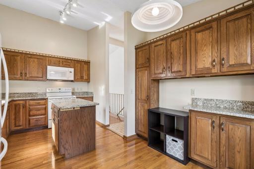 5301 Yorktown Lane N, Minneapolis, MN 55442