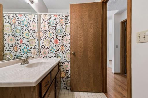 5301 Yorktown Lane N, Minneapolis, MN 55442