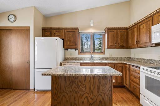 5301 Yorktown Lane N, Minneapolis, MN 55442