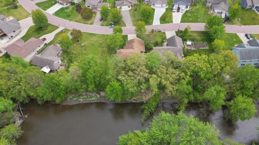 1021 Prairie Ridge Lane, Lester Prairie, MN 55354