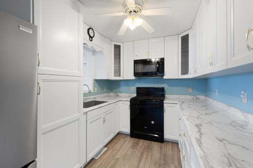945 Reed Street N, Waterville, MN 56096