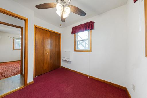 945 Reed Street N, Waterville, MN 56096