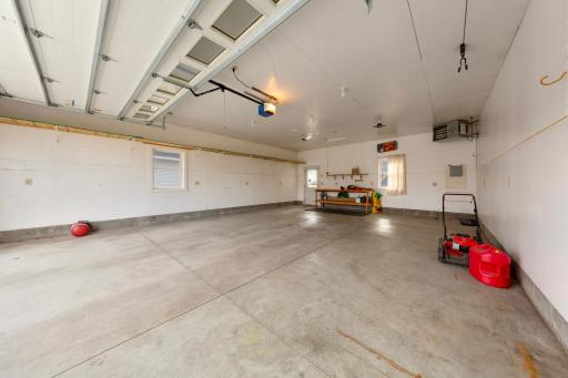 945 Reed Street N, Waterville, MN 56096