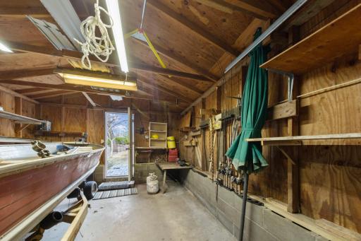 945 Reed Street N, Waterville, MN 56096