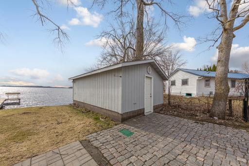 945 Reed Street N, Waterville, MN 56096