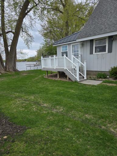 945 Reed Street N, Waterville, MN 56096