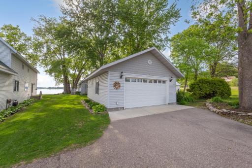 945 Reed Street N, Waterville, MN 56096