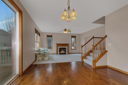 Open site lines from kitchen to living room.