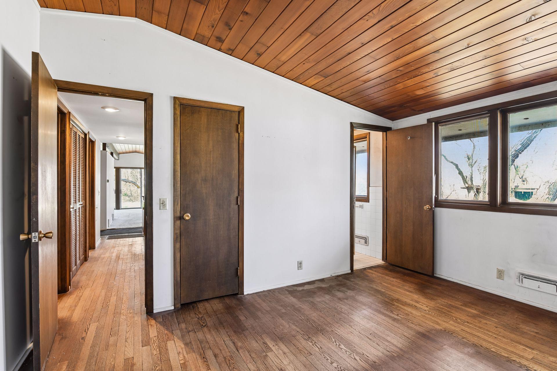 Primary suite has walk-in closet and ¾ bath.