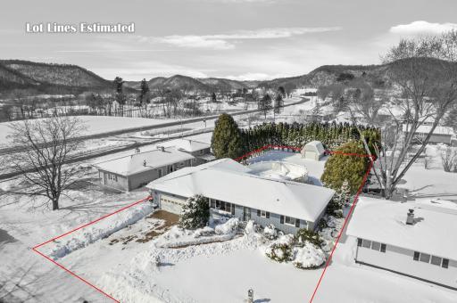 244 Edgeview Drive, Rollingstone, MN 55969