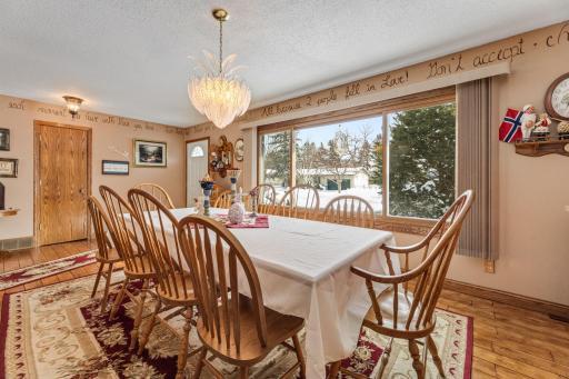 244 Edgeview Drive, Rollingstone, MN 55969