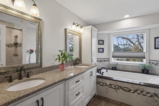 3308 Wild Horse Pass NW, Prior Lake, MN 55372