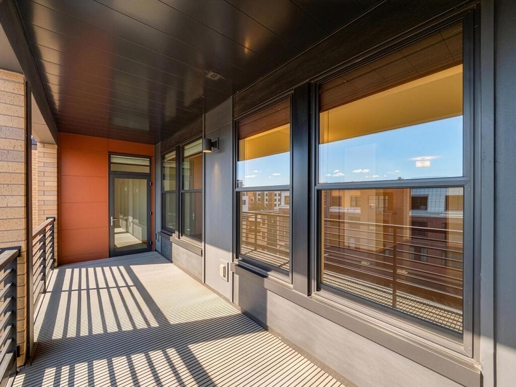 Enjoy this incredible, sun-drenched, south-facing deck. This expansive deck (23’ x 7’) is one of the largest in the building, providing a spacious living and entertainment area from spring to fall.