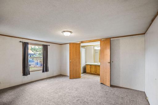 405 Edgar Place, Faribault, MN 55021