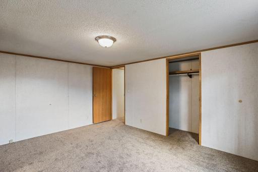 405 Edgar Place, Faribault, MN 55021