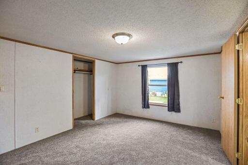 405 Edgar Place, Faribault, MN 55021