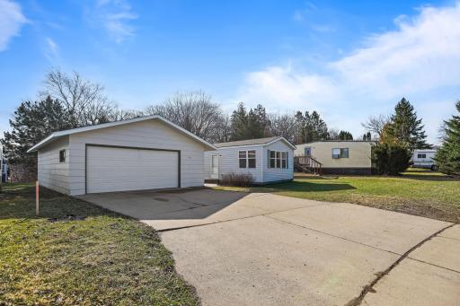 405 Edgar Place, Faribault, MN 55021
