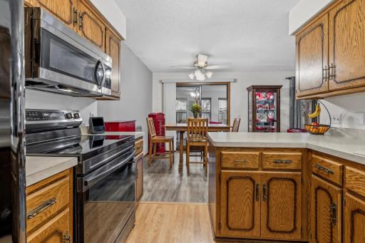 5272 149th Street W, Saint Paul, MN 55124